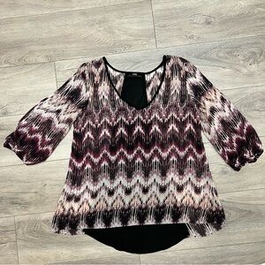 I.N. San Francisco Sheer Blouse 3/4 Sleeve Arm Window Purple Zig Zag Size Small